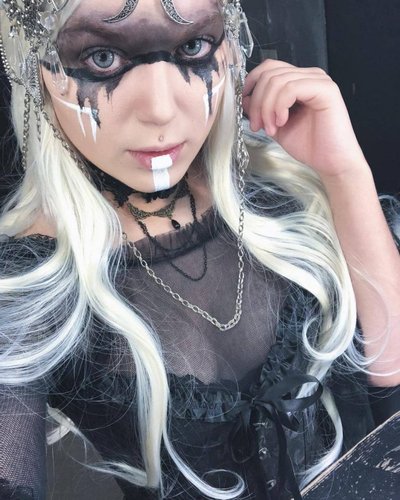 Вика Картер