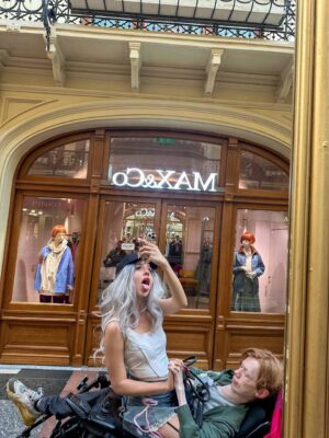 Кенели Сайкс